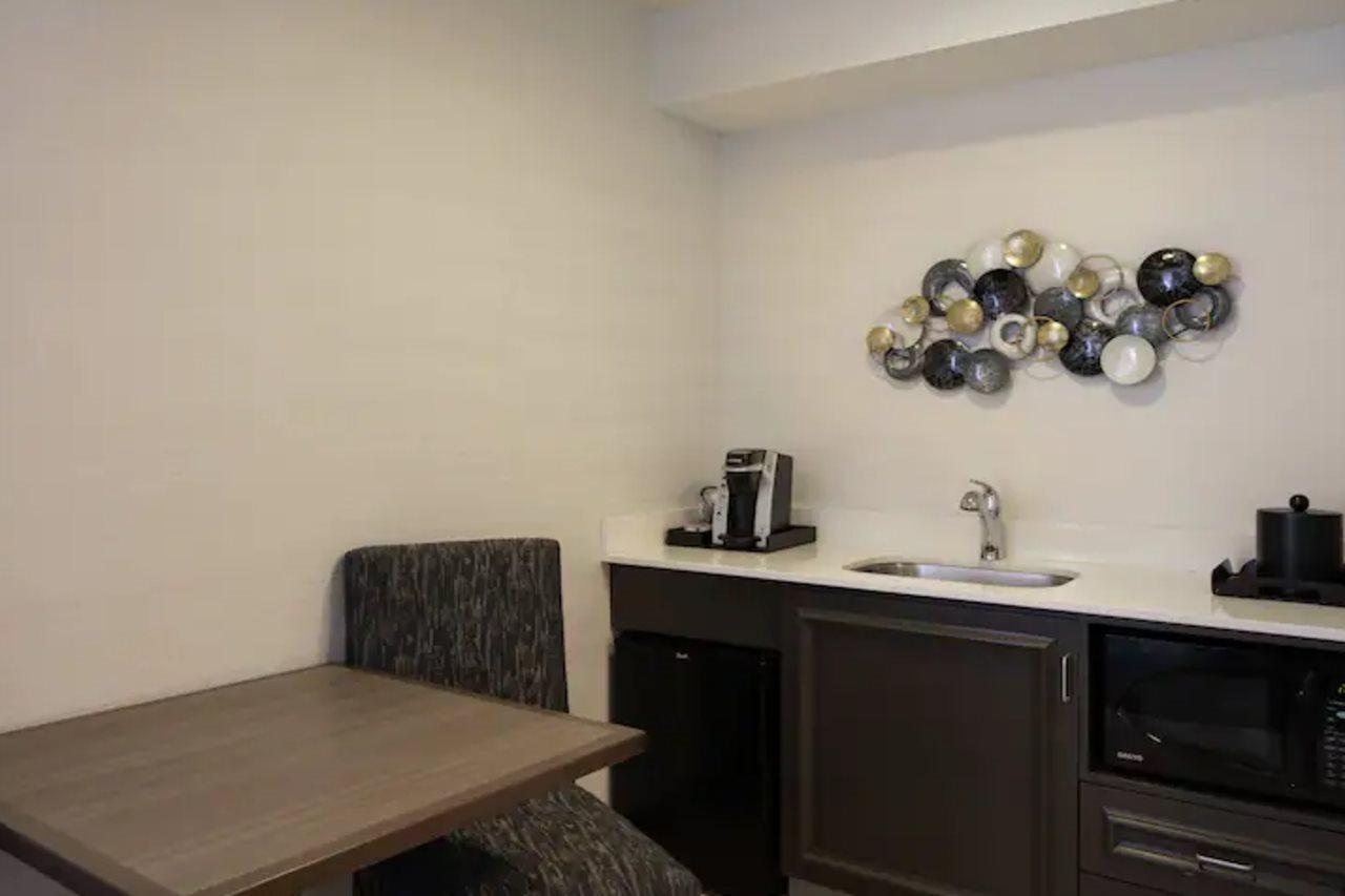 Hilton Garden Inn Freeport Downtown Ngoại thất bức ảnh