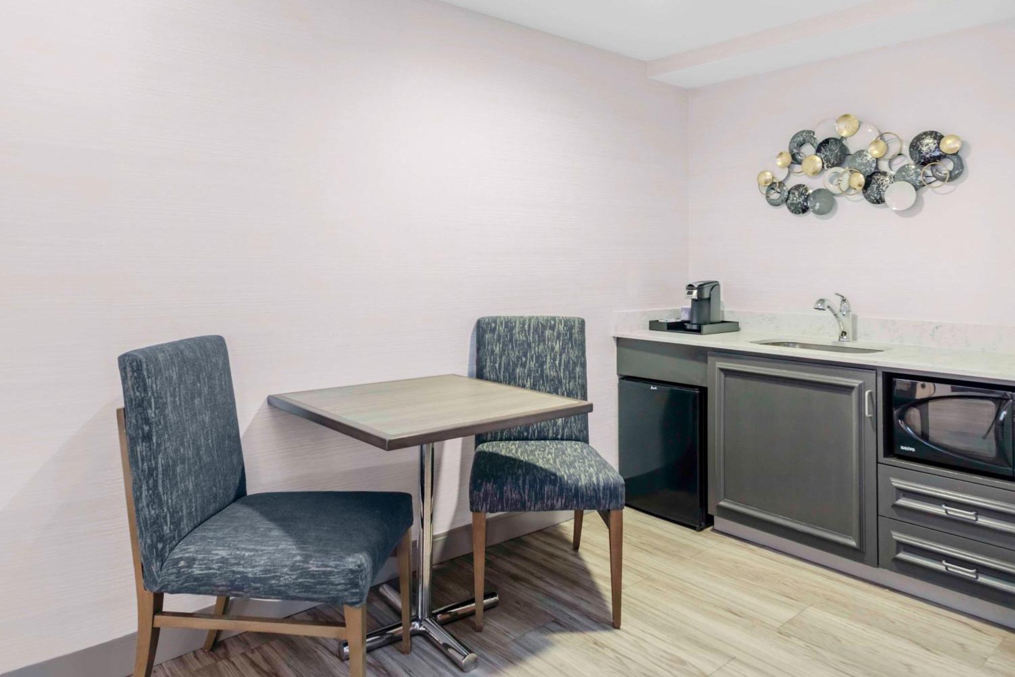 Hilton Garden Inn Freeport Downtown Ngoại thất bức ảnh