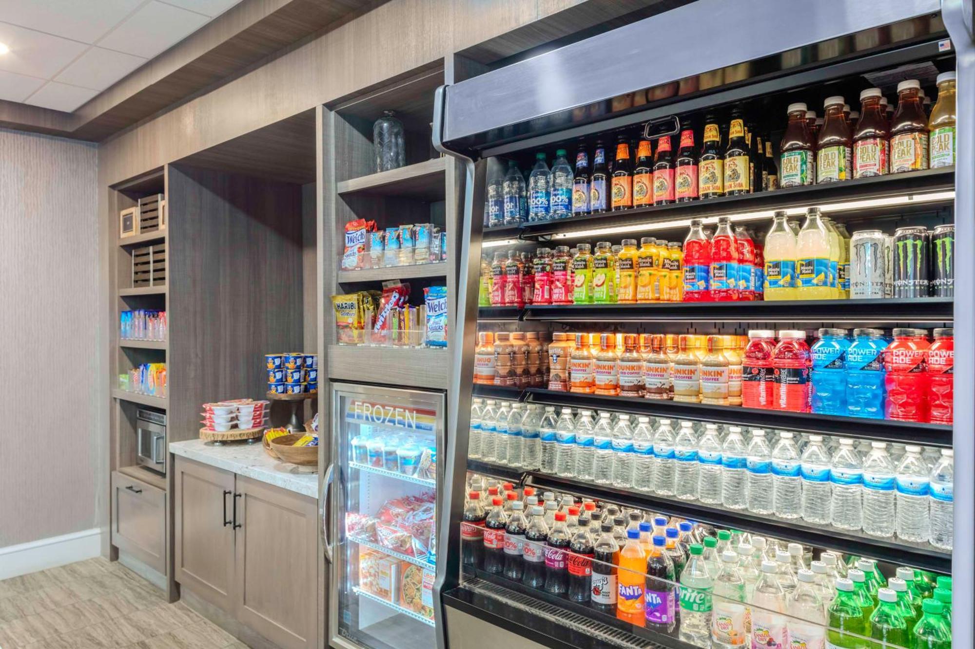 Hilton Garden Inn Freeport Downtown Ngoại thất bức ảnh